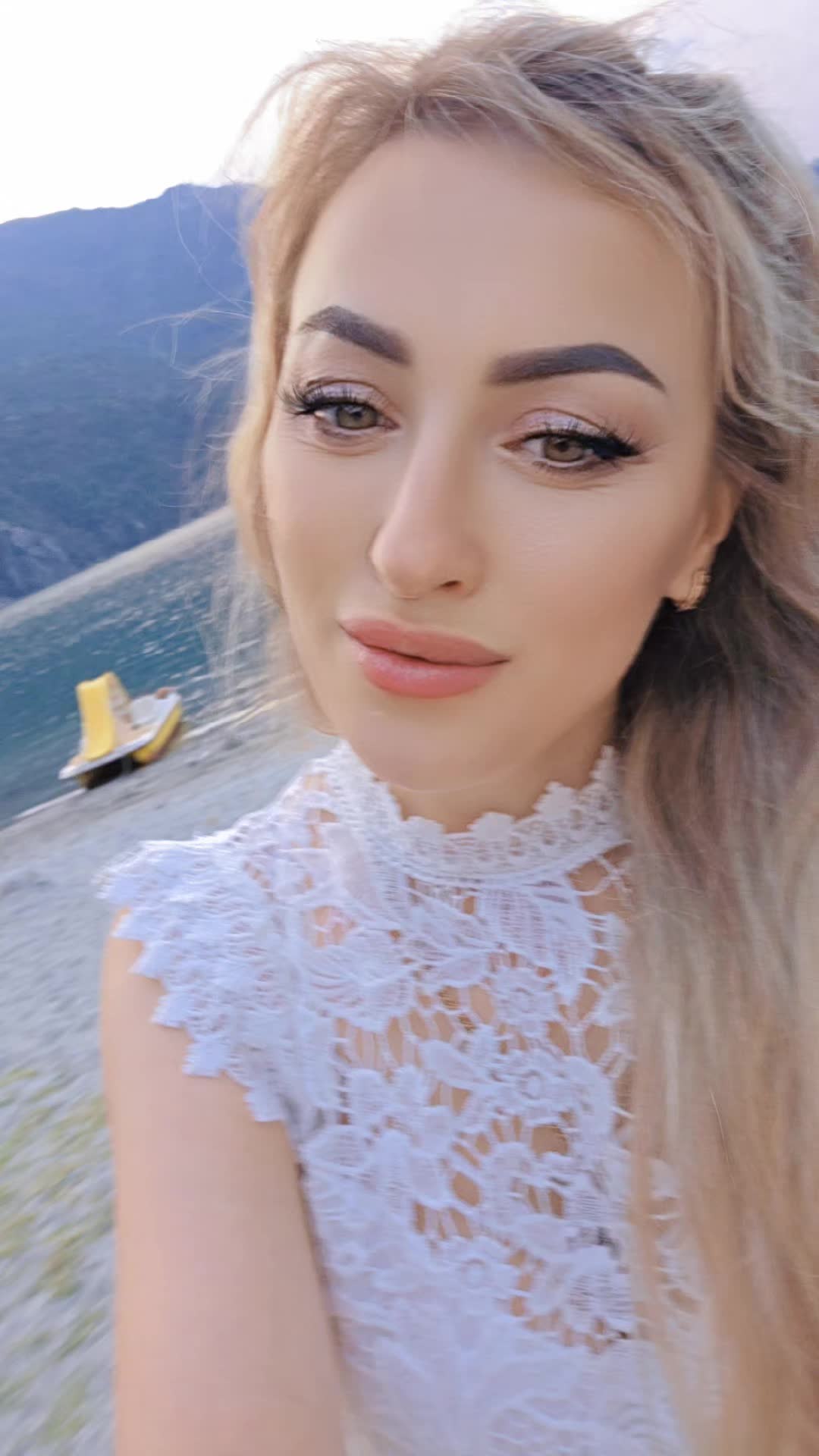 @Vict💍ria🌞