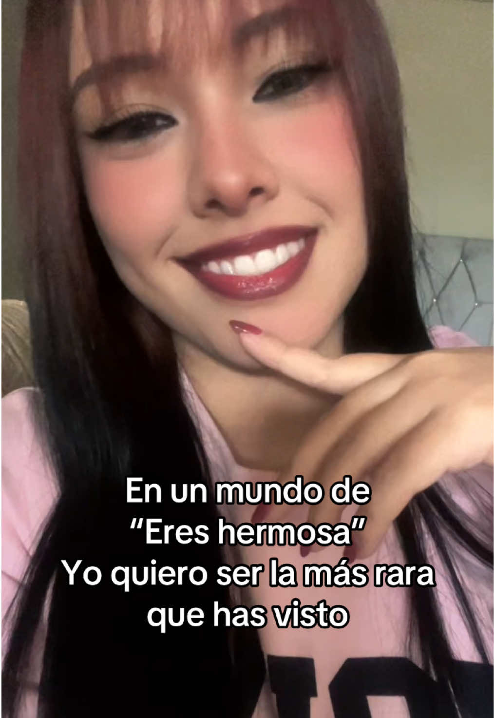 @E L i ♡ ♱⋰♡.