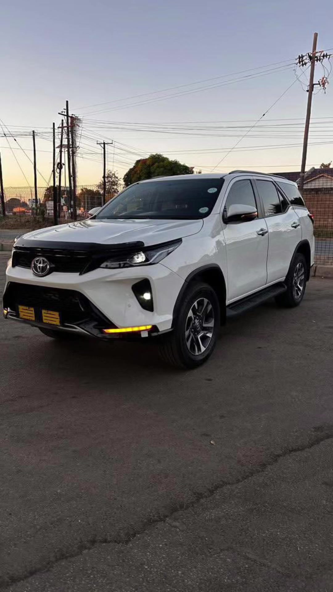 @Urban Auto zm