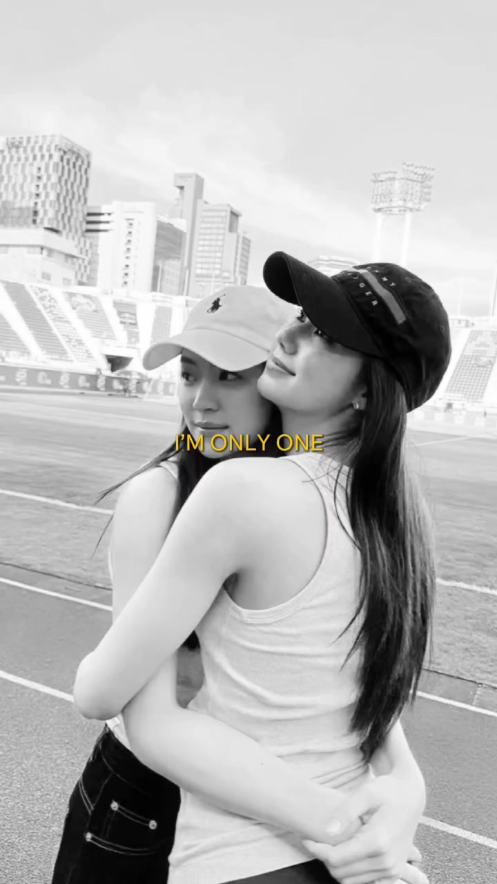 @Jennie🫶✨