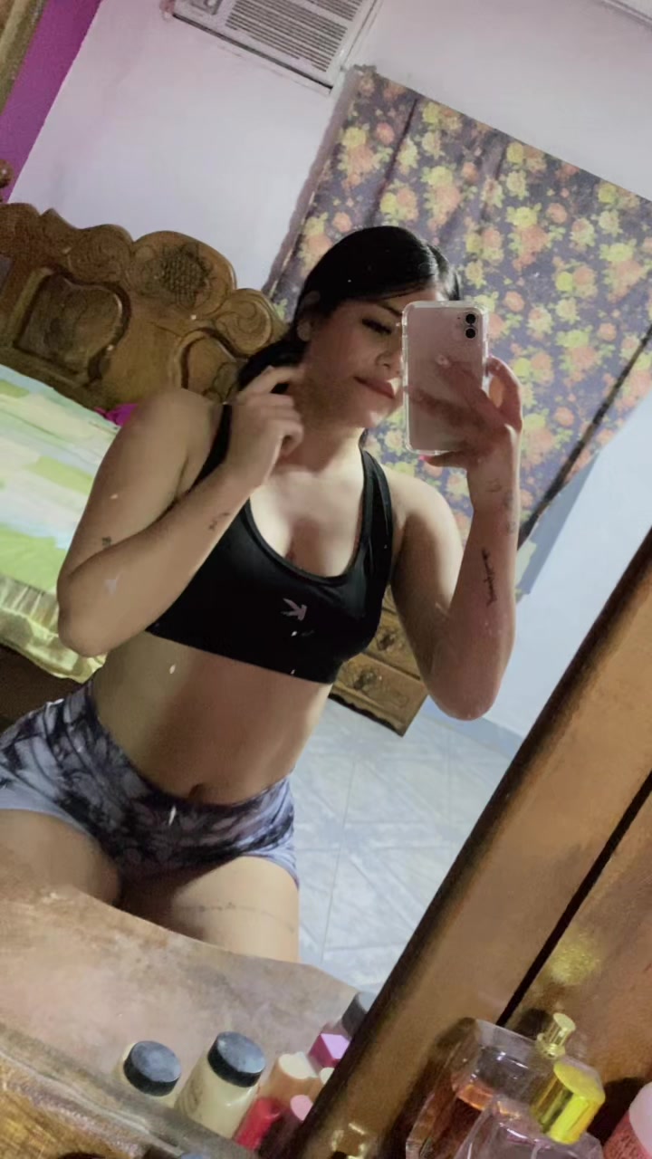 @👑