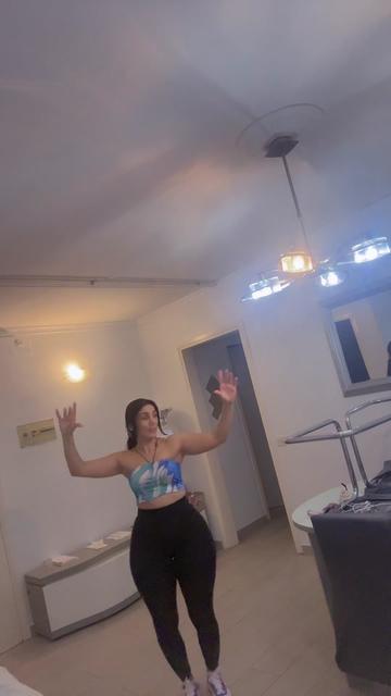 @Oficial misteriosa Eli