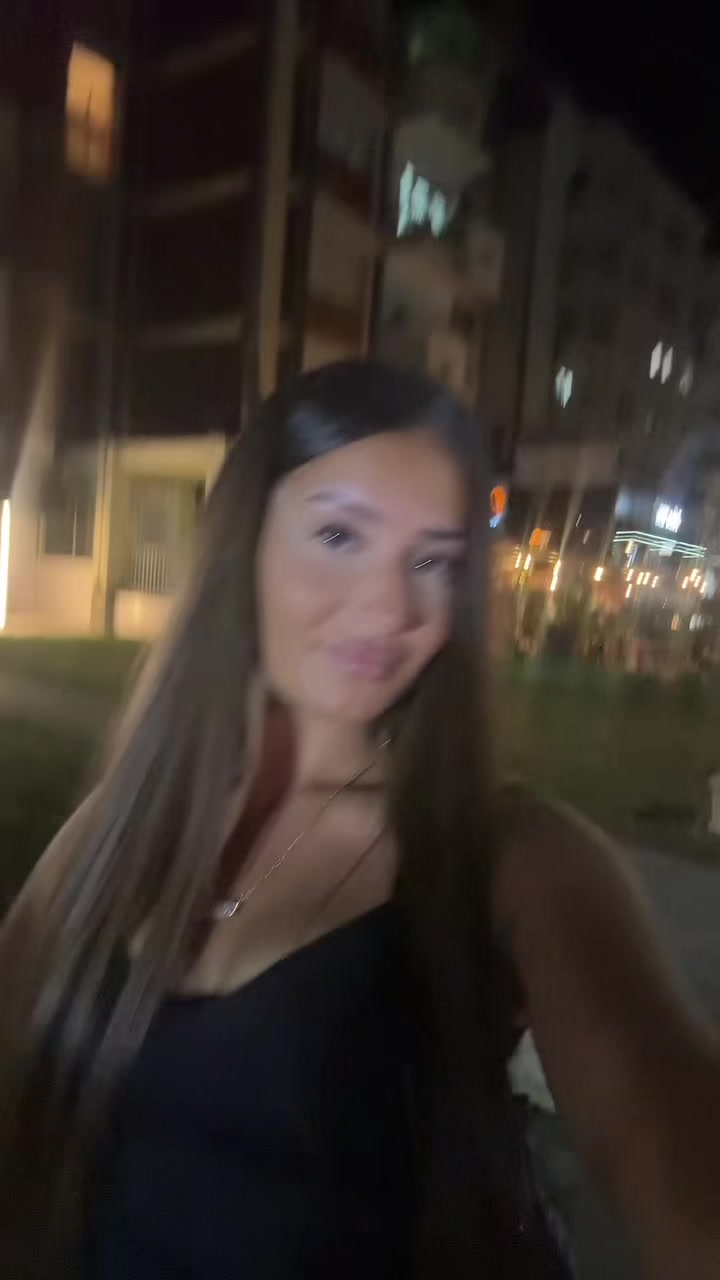 @Elissa