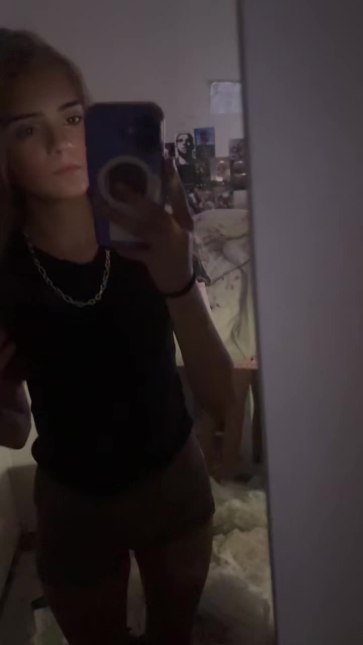 @Ilovemyboyfriend