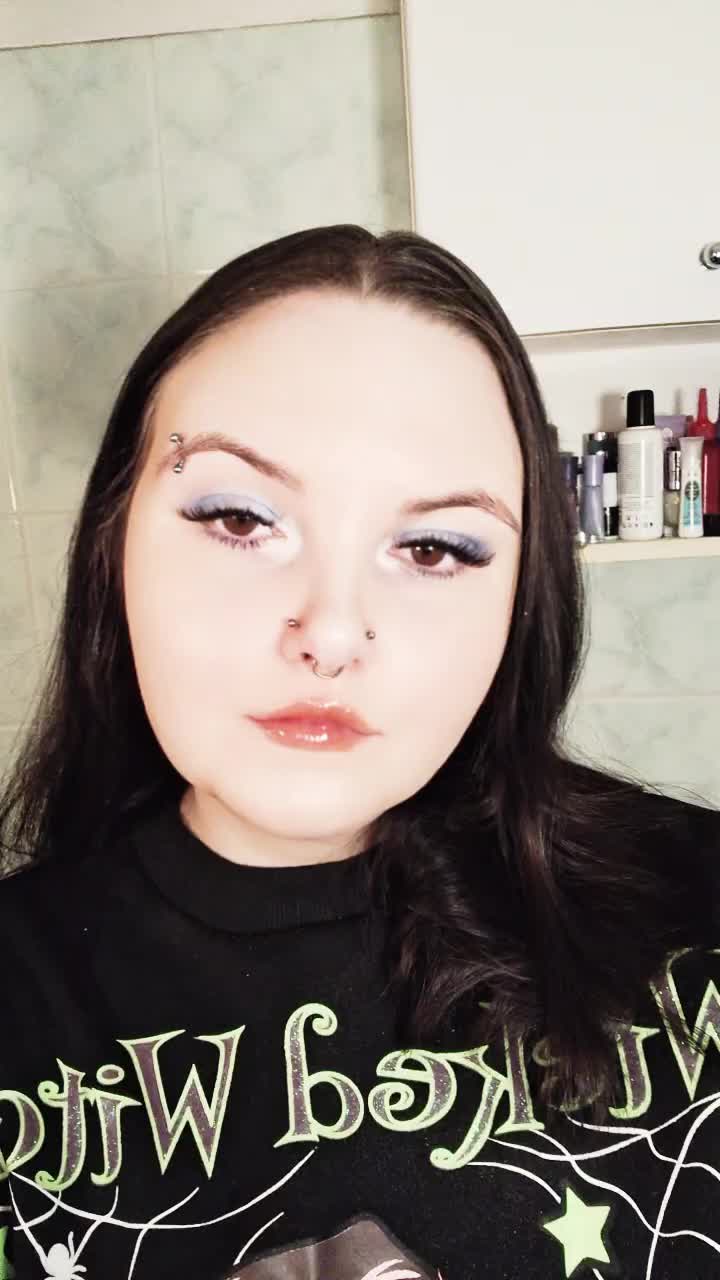 @Vanileya