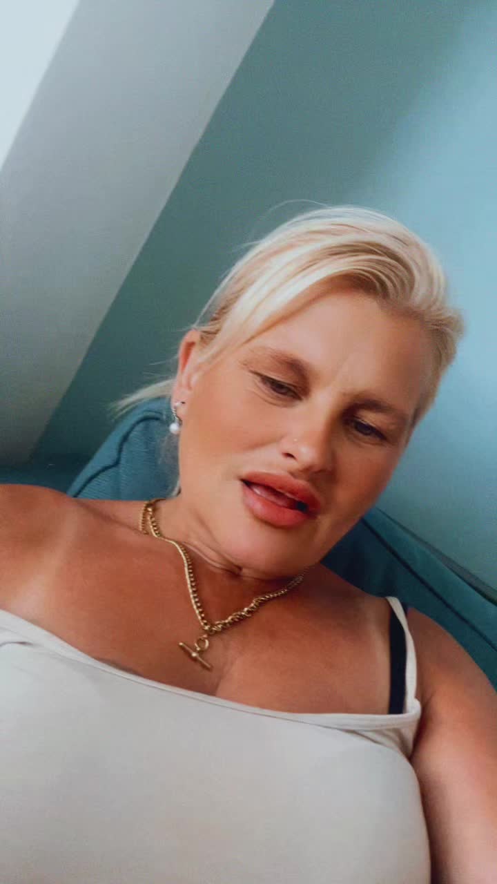 @nikki_19742
