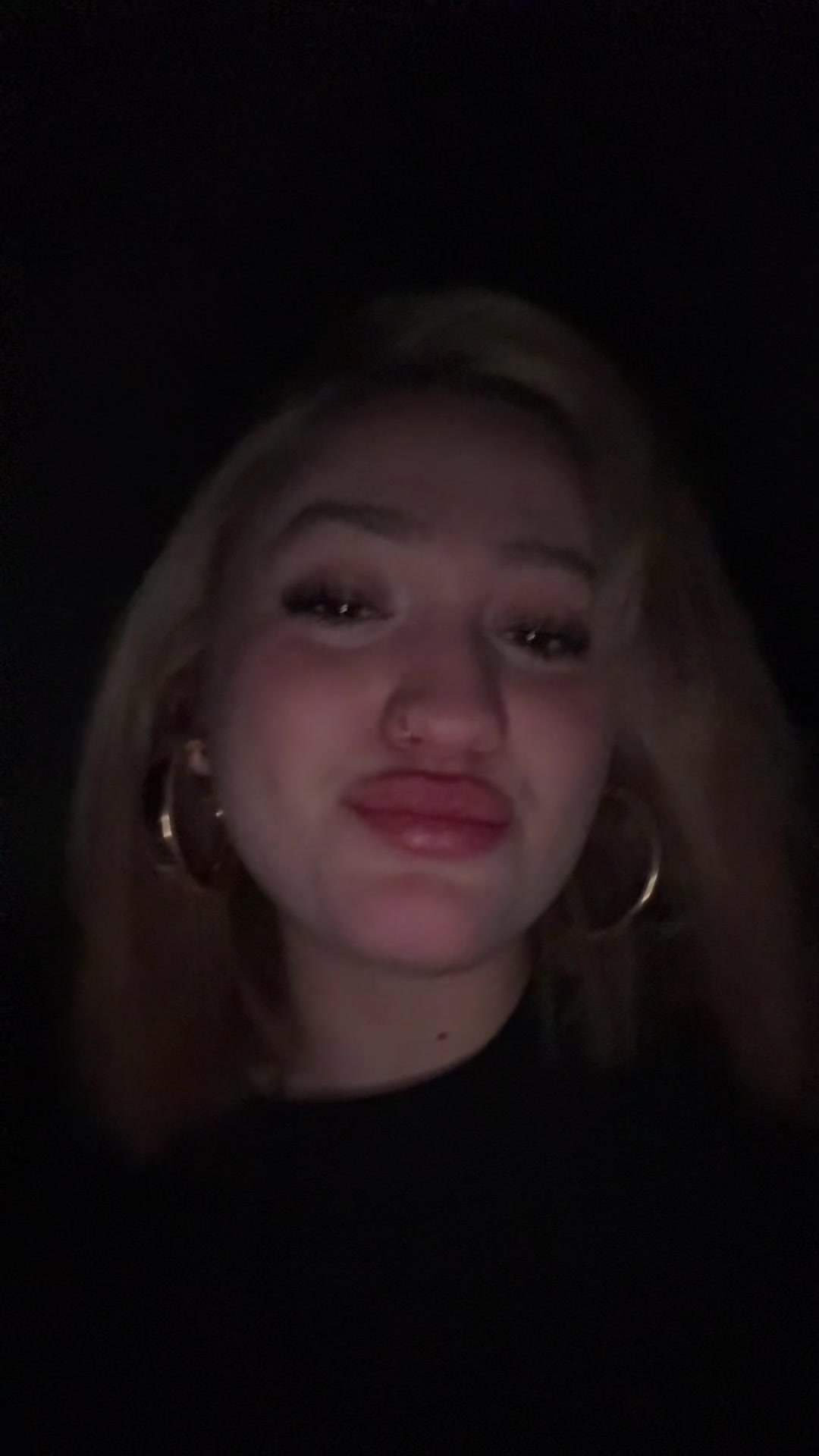 @vy