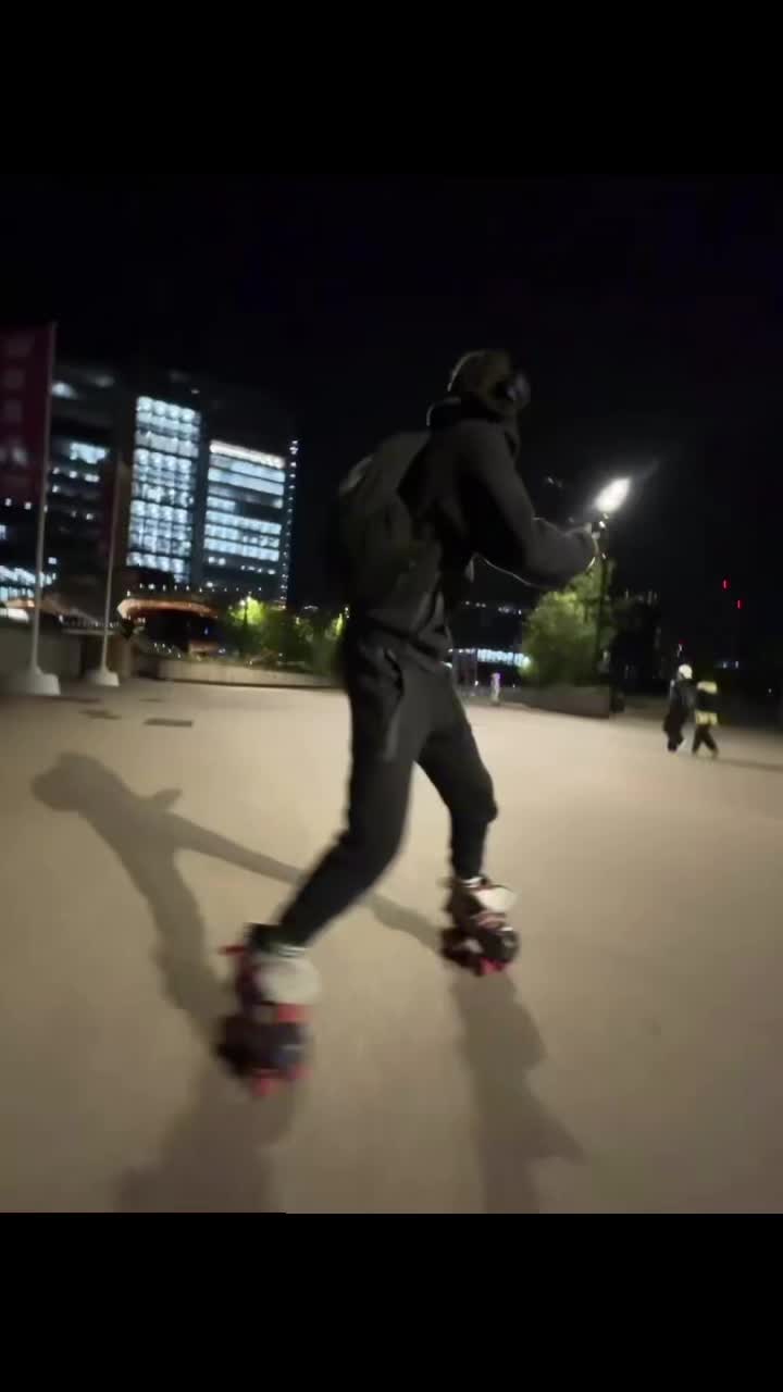 @Řadž🕴🏾