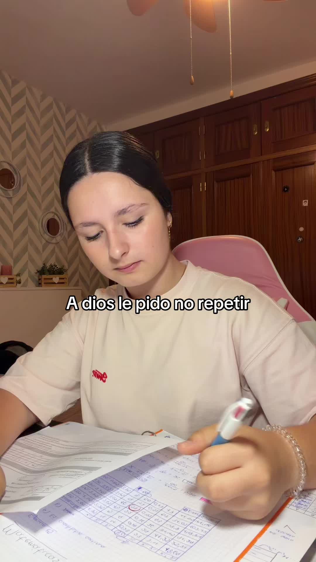 @Estherr⚡️