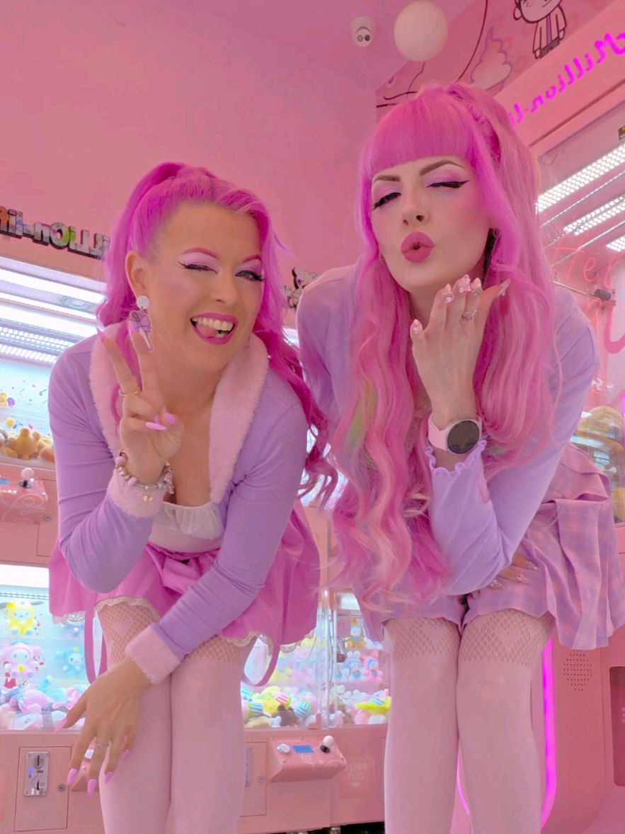 @Mkitty