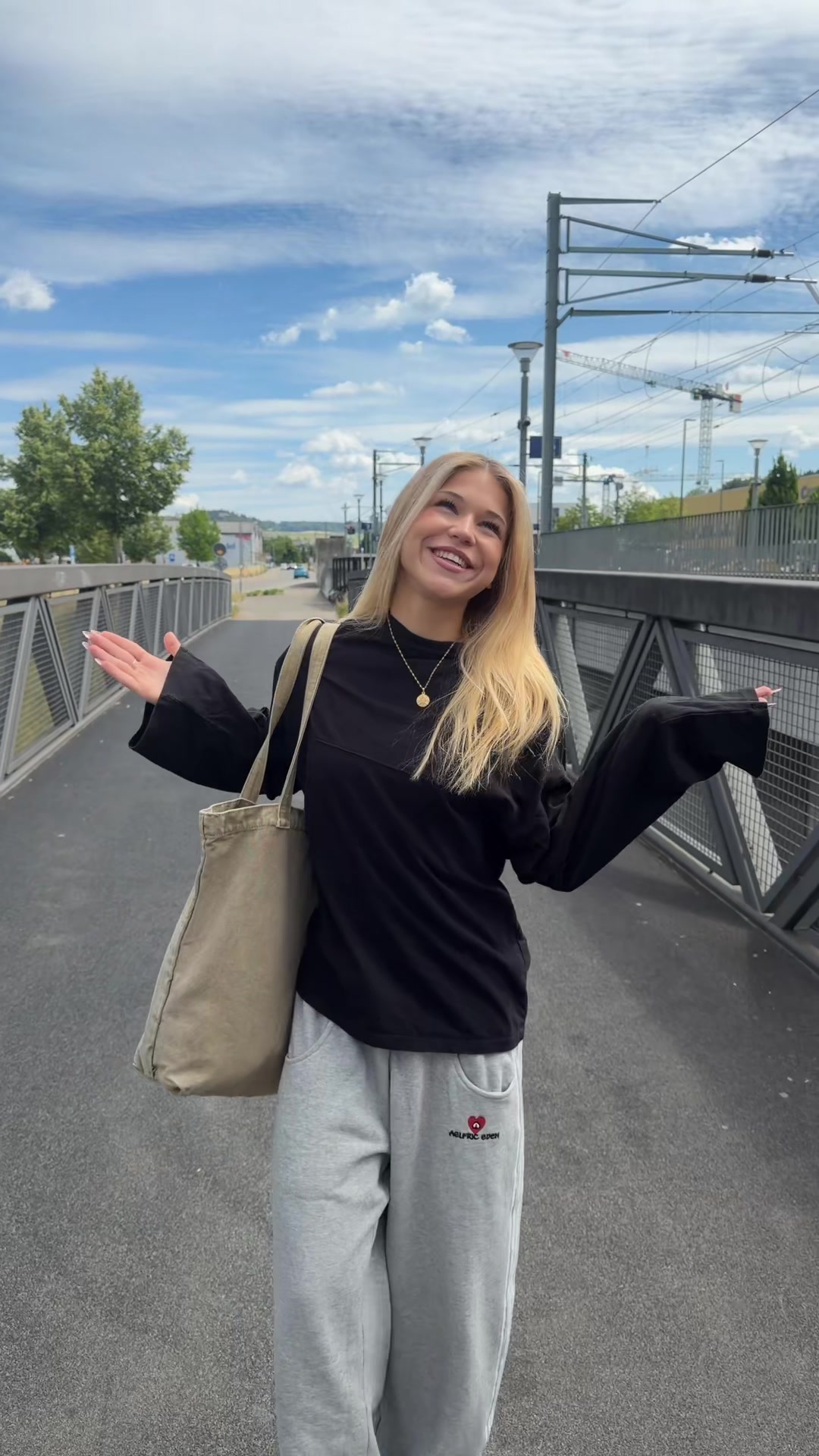 @chiarasuee