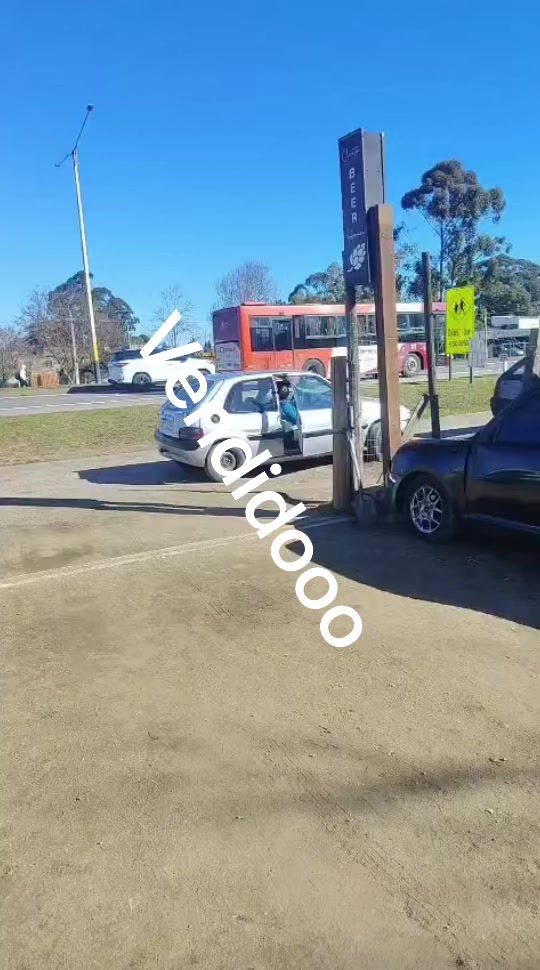 @Alejandro gonzalez automóviles