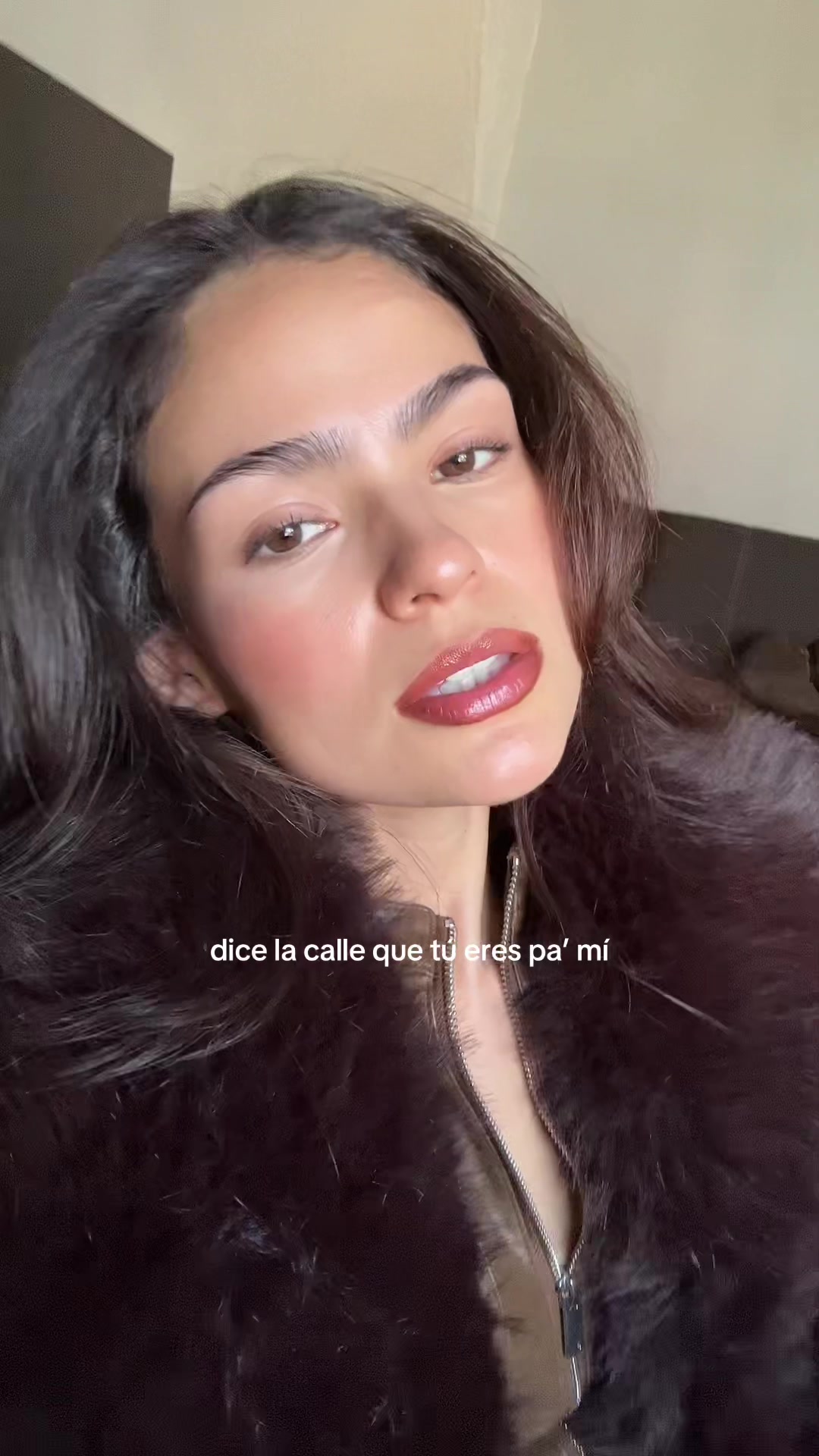 @maría
