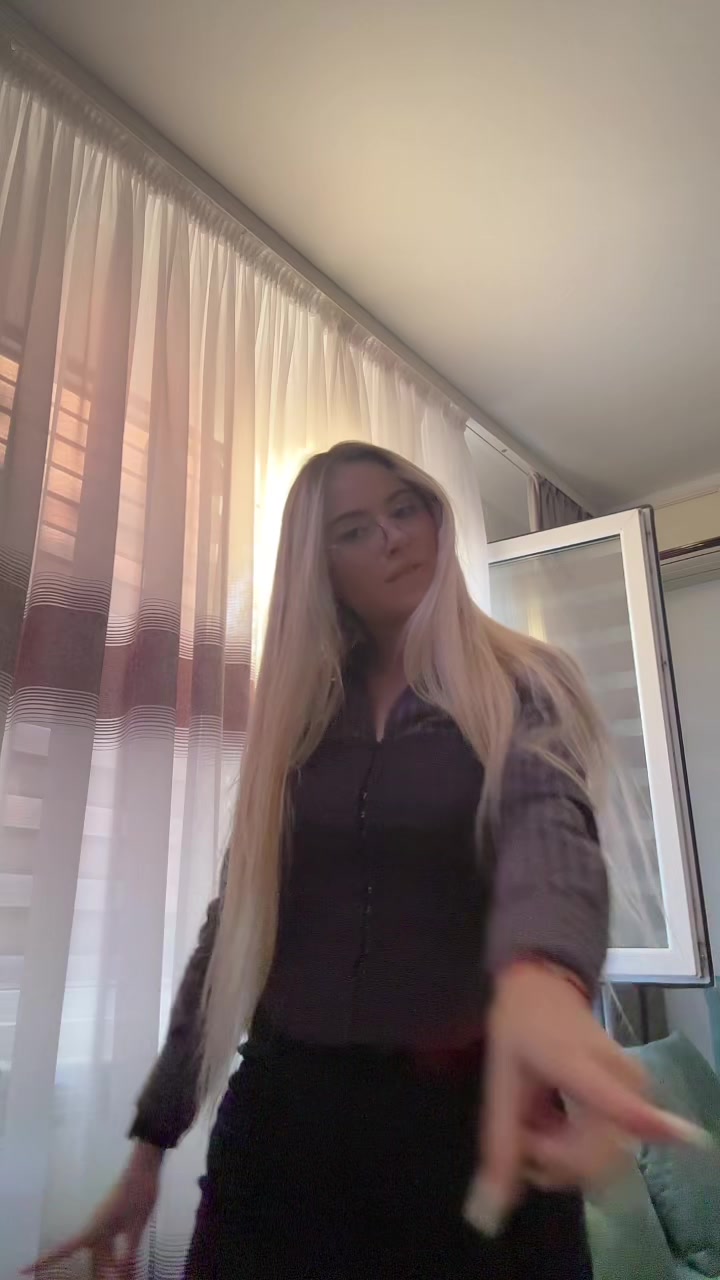 @Gabriela Moroianu