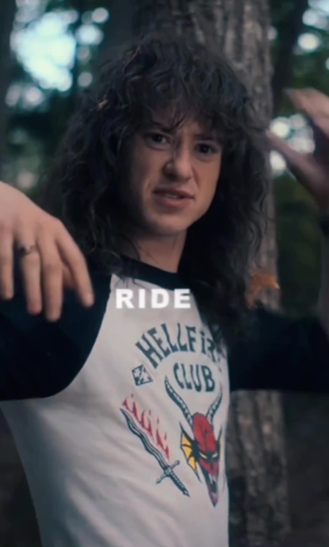 @𝕸𝖚𝖓𝖘𝖔𝖓’𝖘 𝖜𝖍𝖔𝖗𝖊 🎸