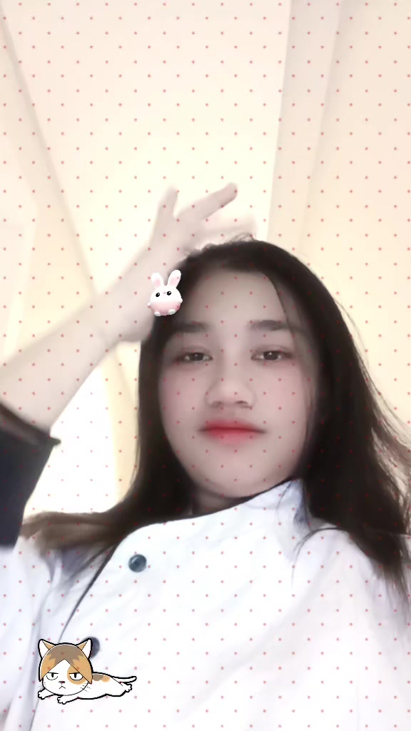 @istri ewin😊🥰