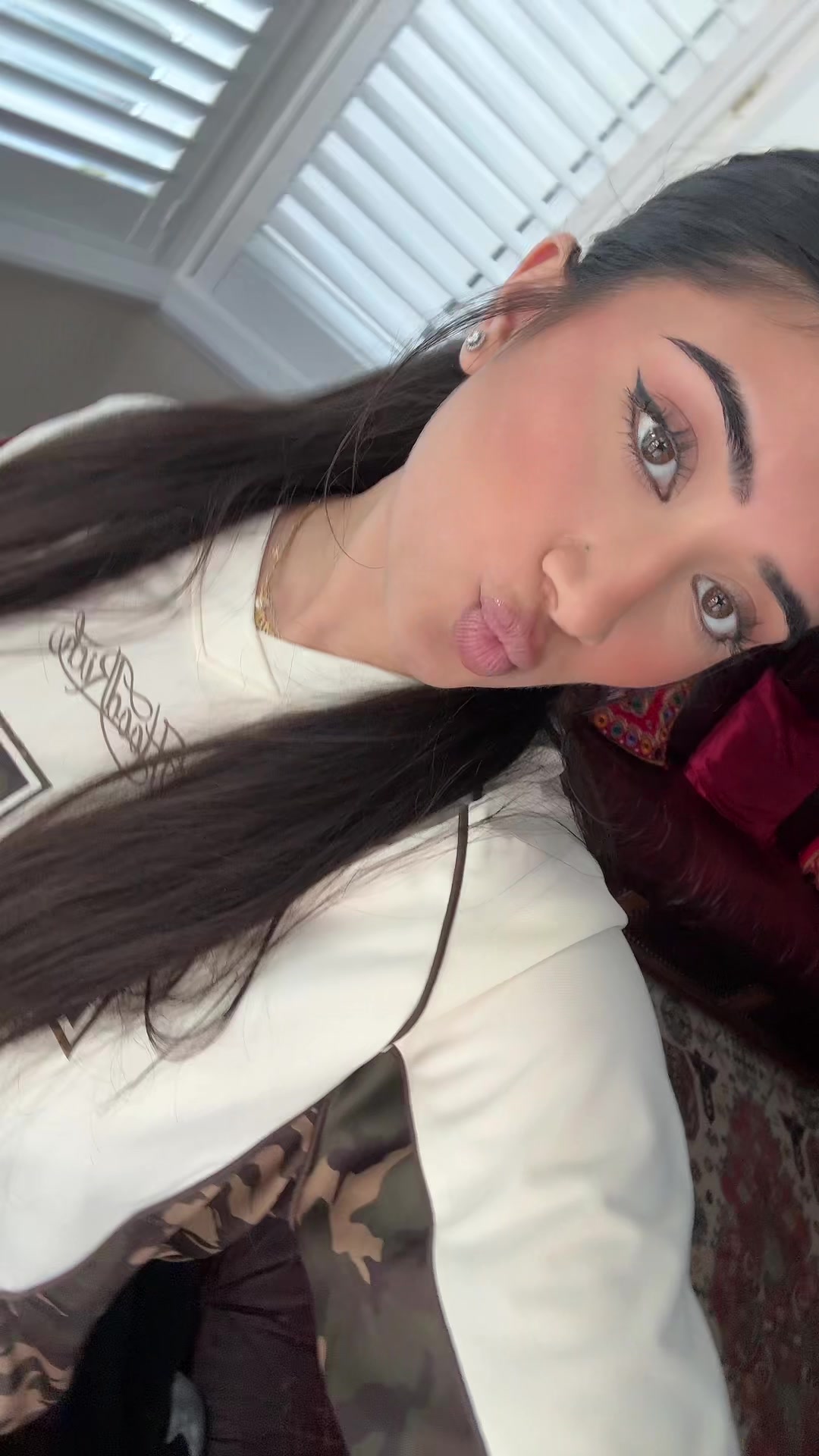 @Simran 💕
