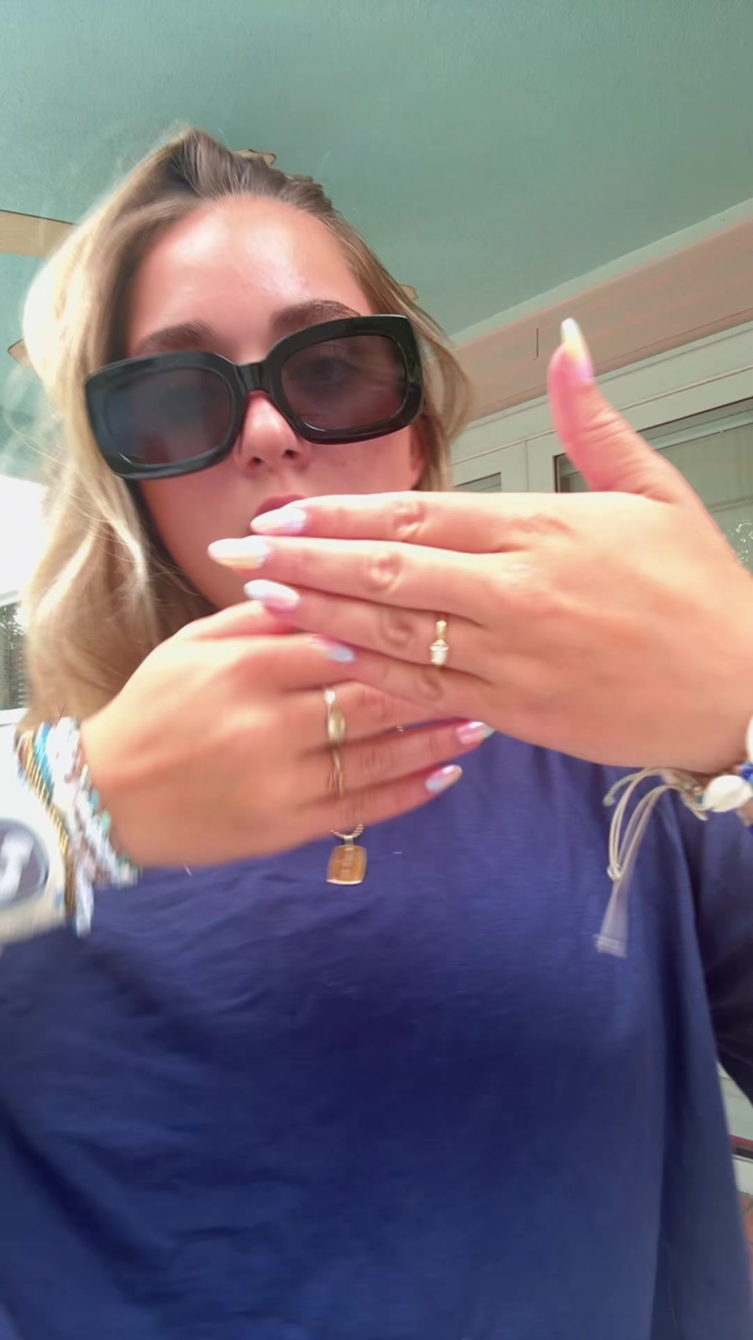 @ella