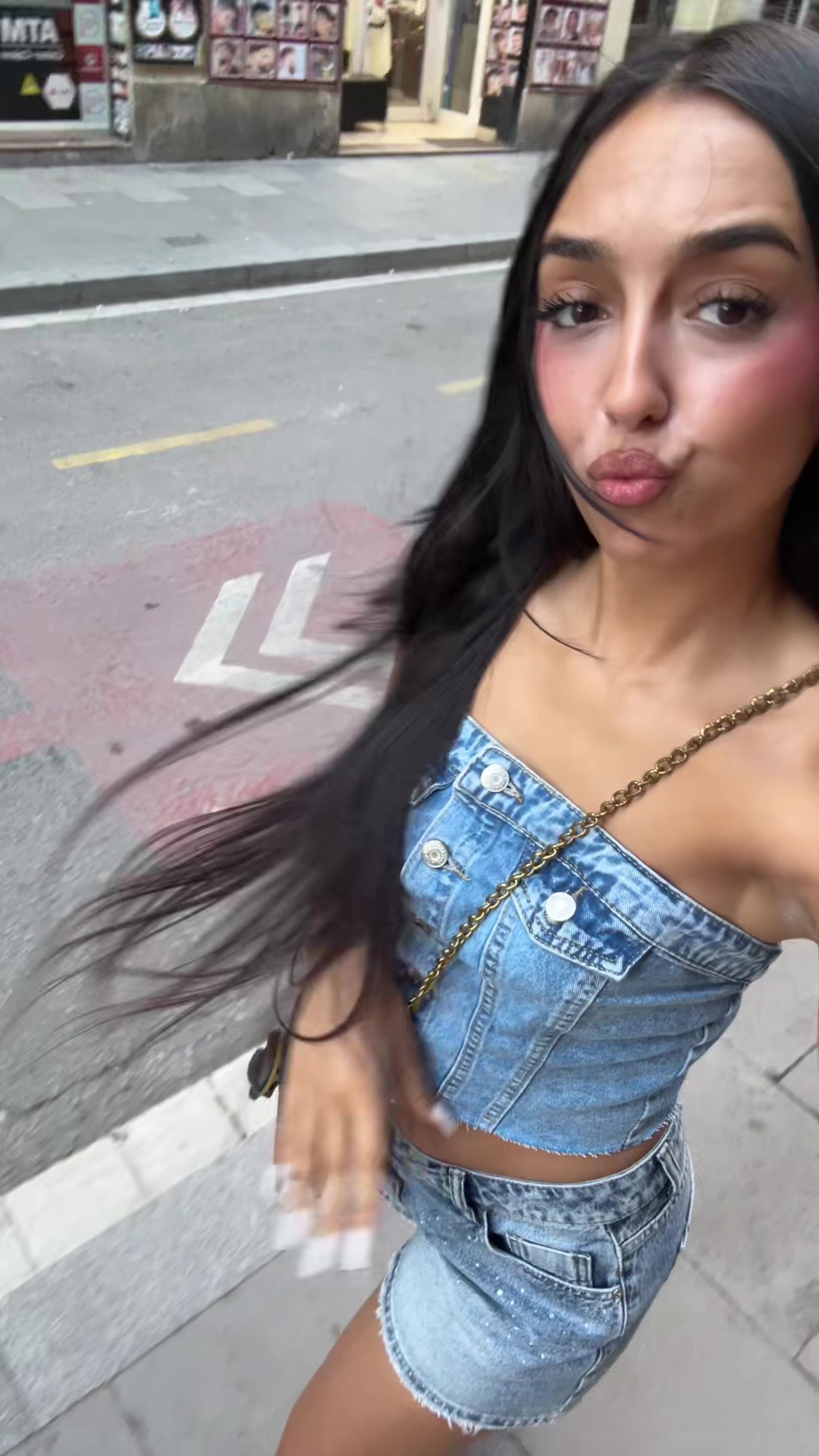 @muniia.sr