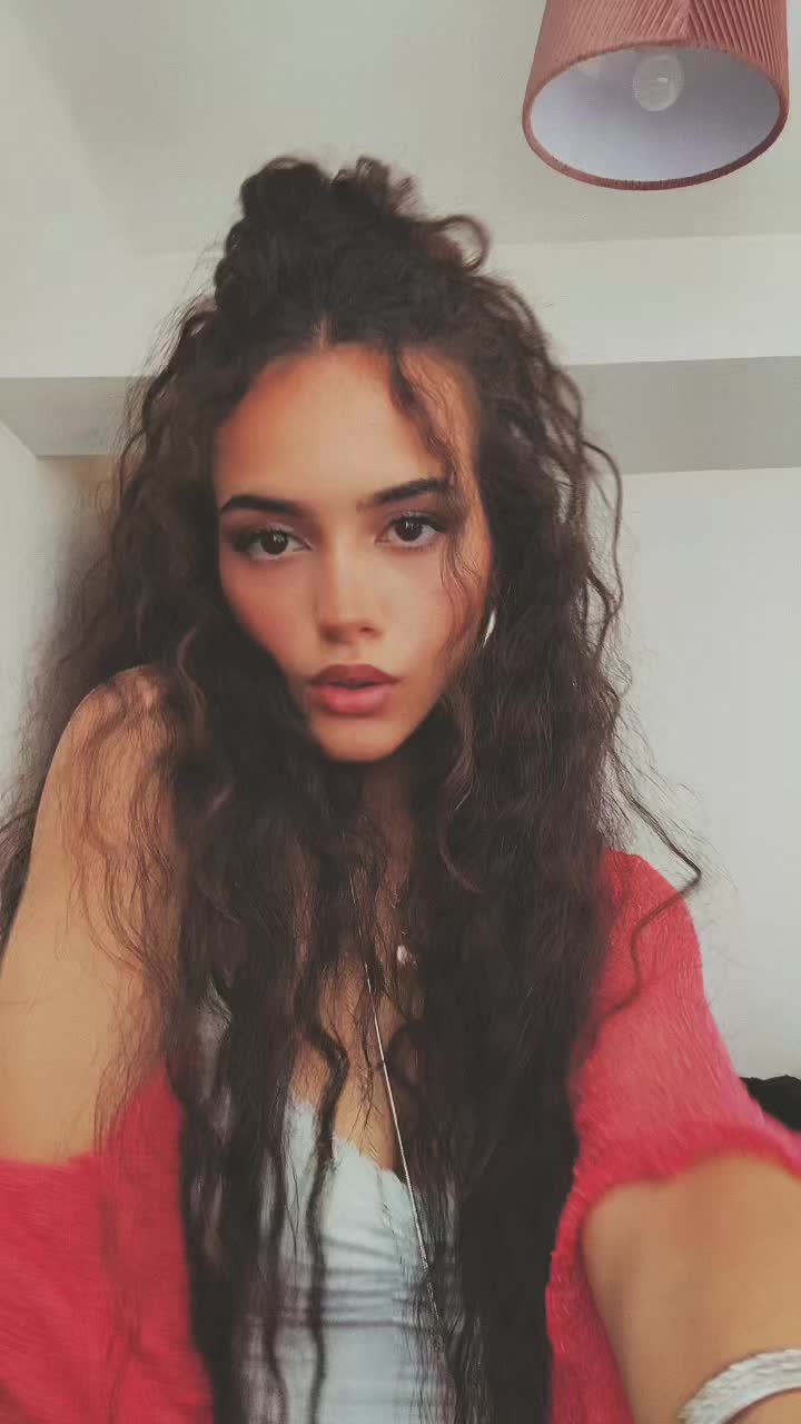 @Sisi