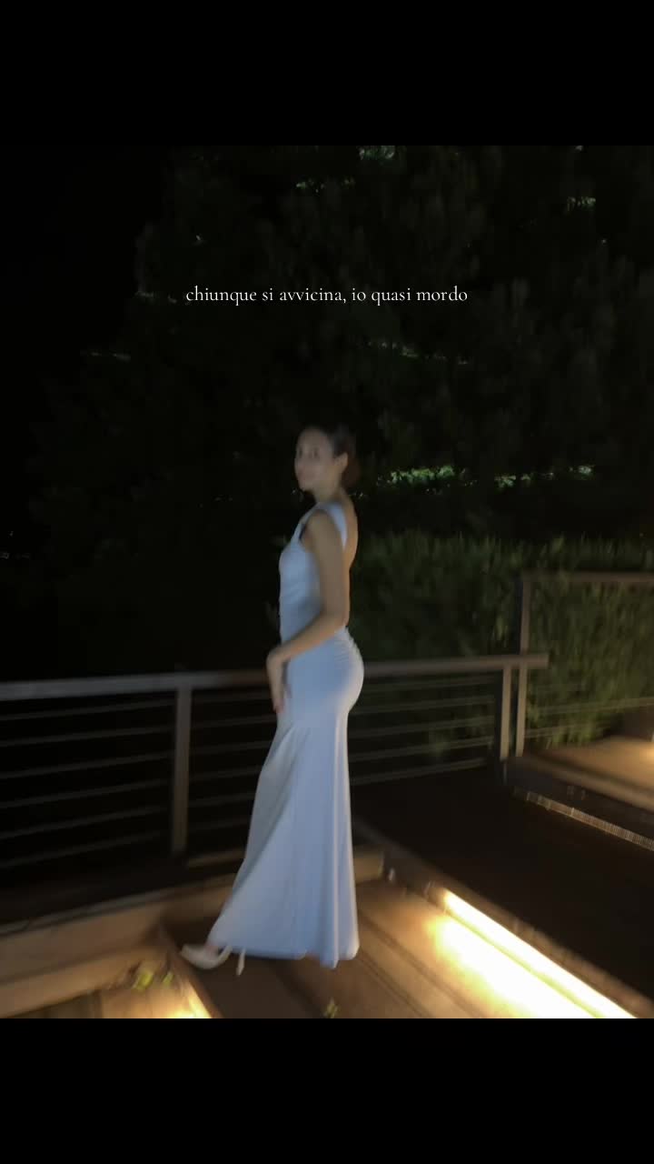 @elenó