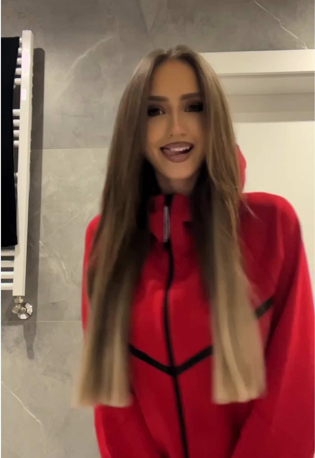 @𝐀𝐧𝐠𝐞𝐥𝐚