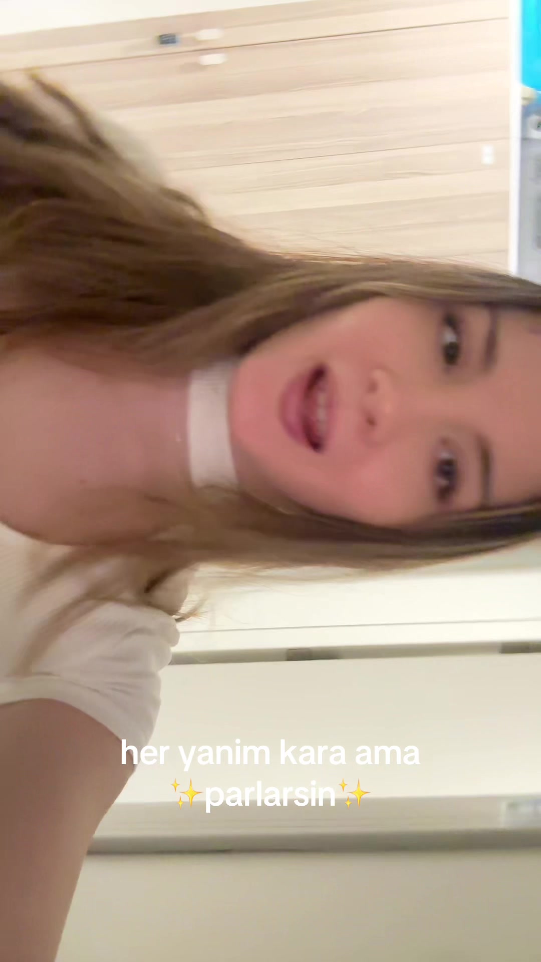 @🦦