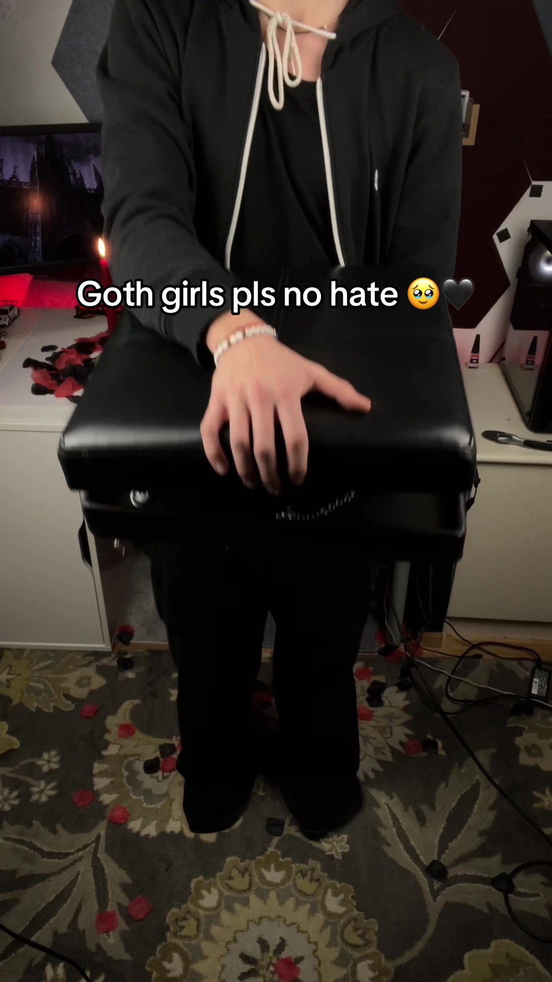 @GraveBorne™
