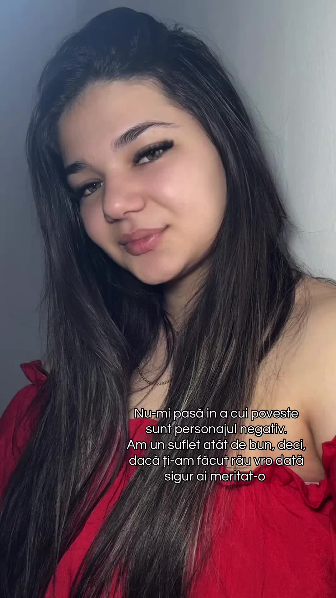@D E L I A🩶