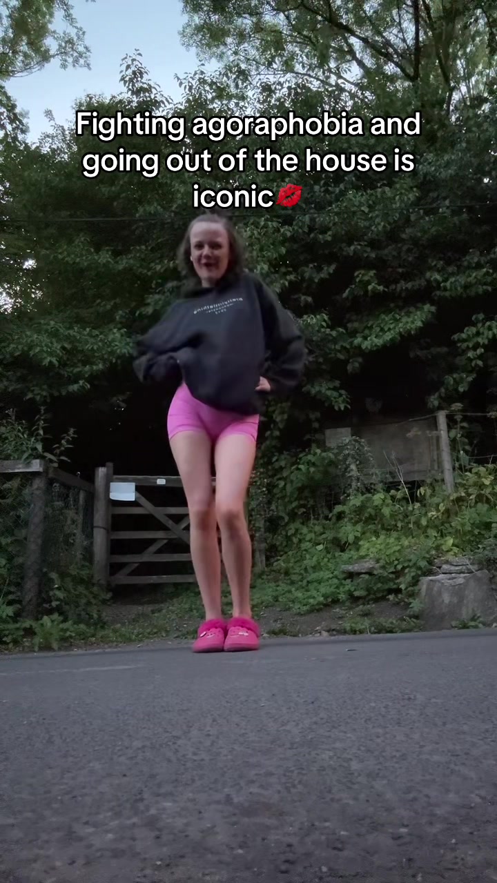 @Anna🍒🌈💖