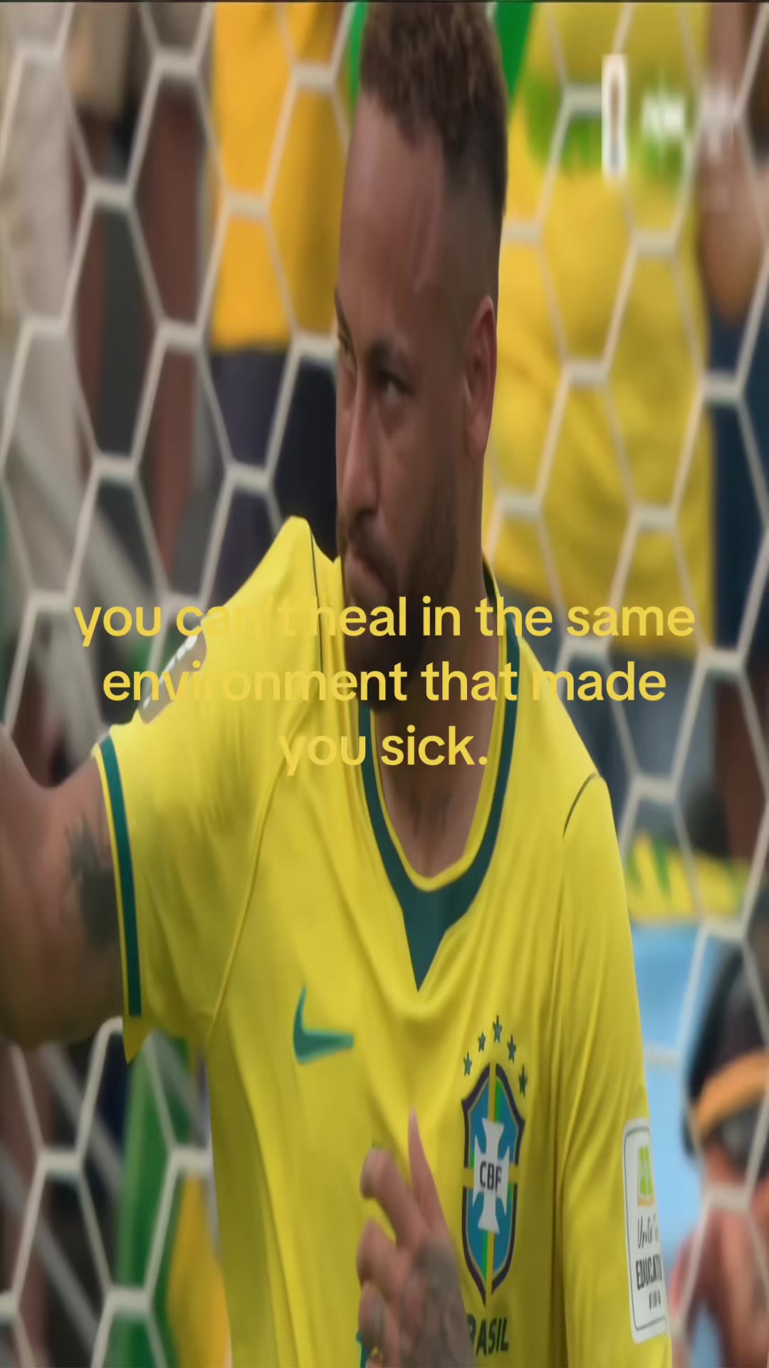@⃟