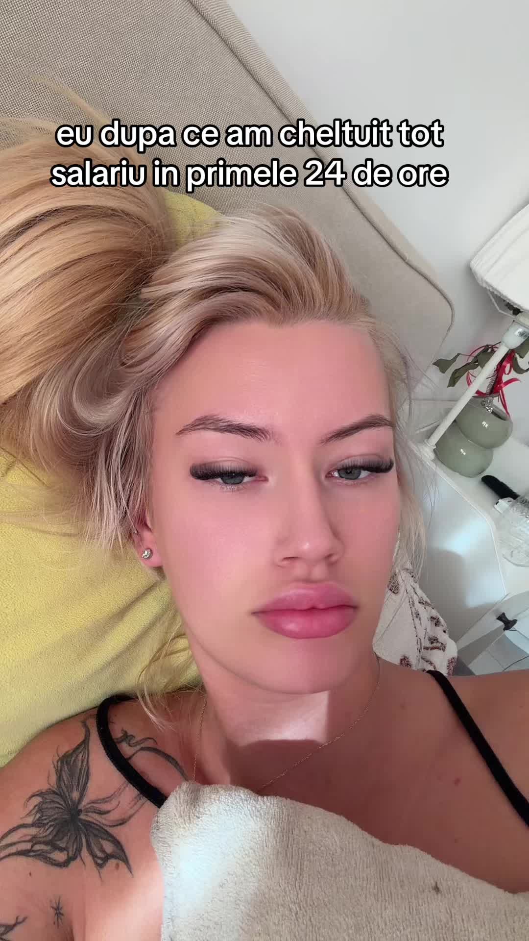 @AlexandraM12