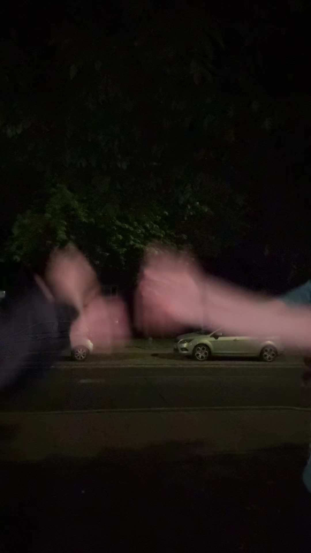 @𝘭𝘶 ≽(-⩊-マ≼