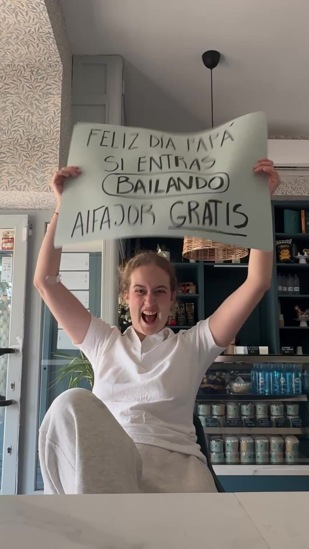 @andrealujanfreire
