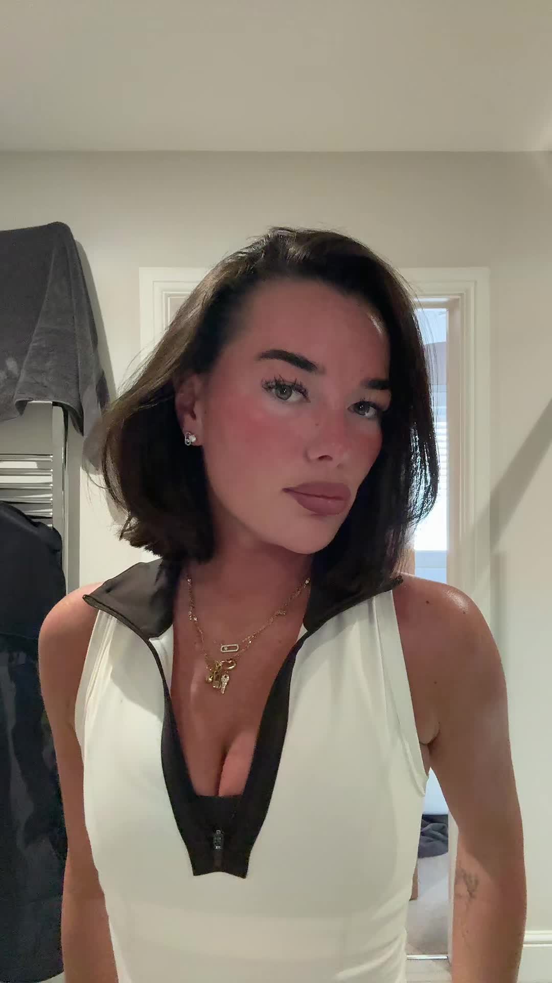 @maybev1104