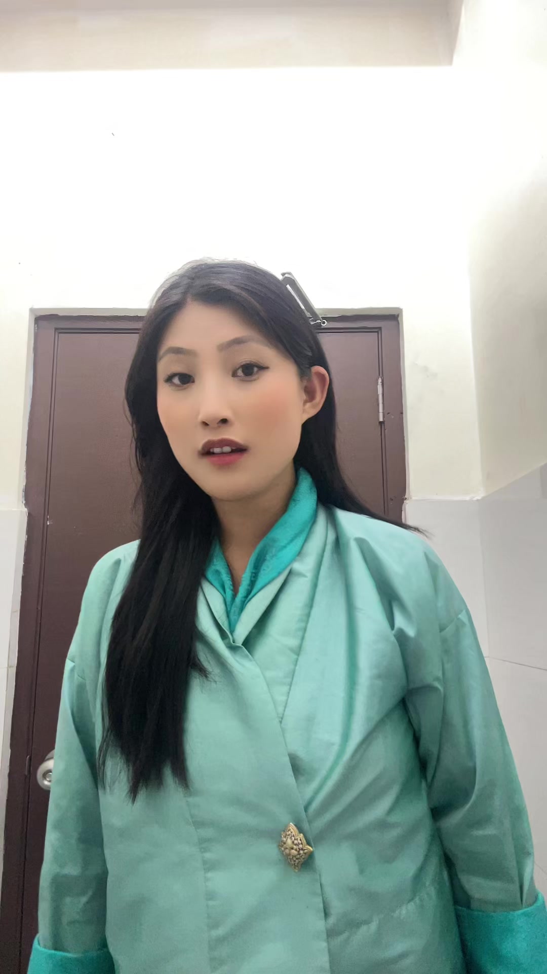 @མཁའ་འགྲོ་དབང་མོ།
