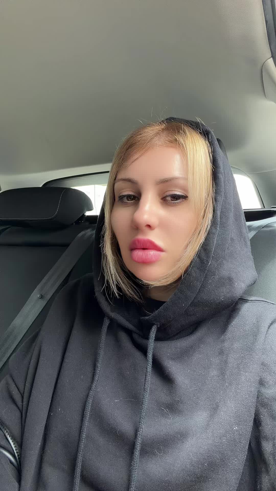 @Alina Dixan