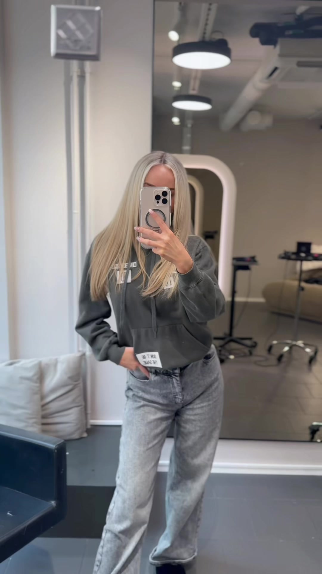 @RosieRiver