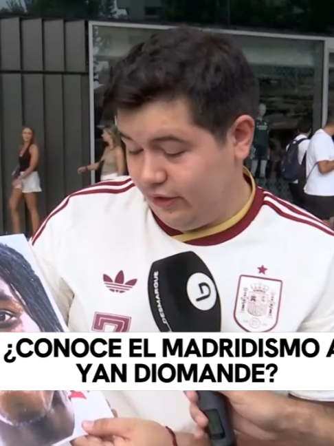@ElDesmarque