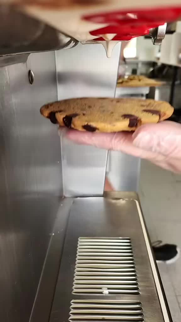 @JoesDairyBar&Grill