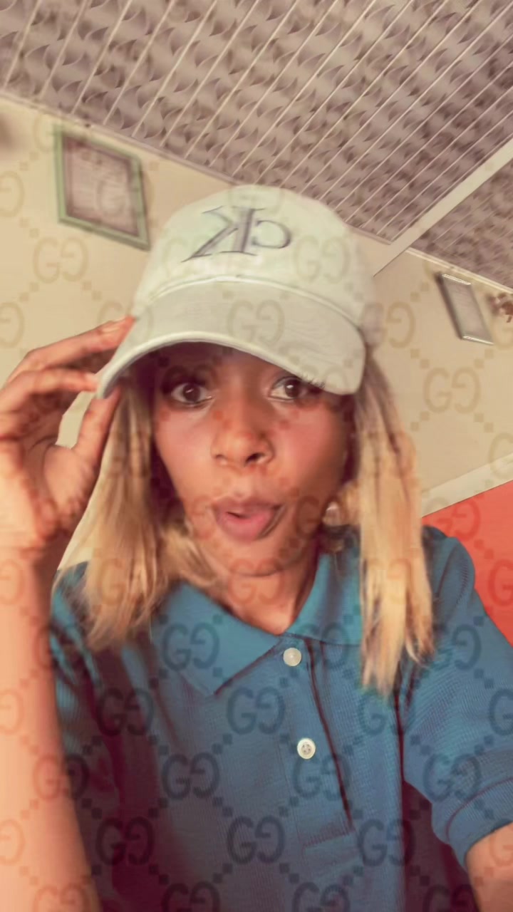 @Miss Ommy🥰