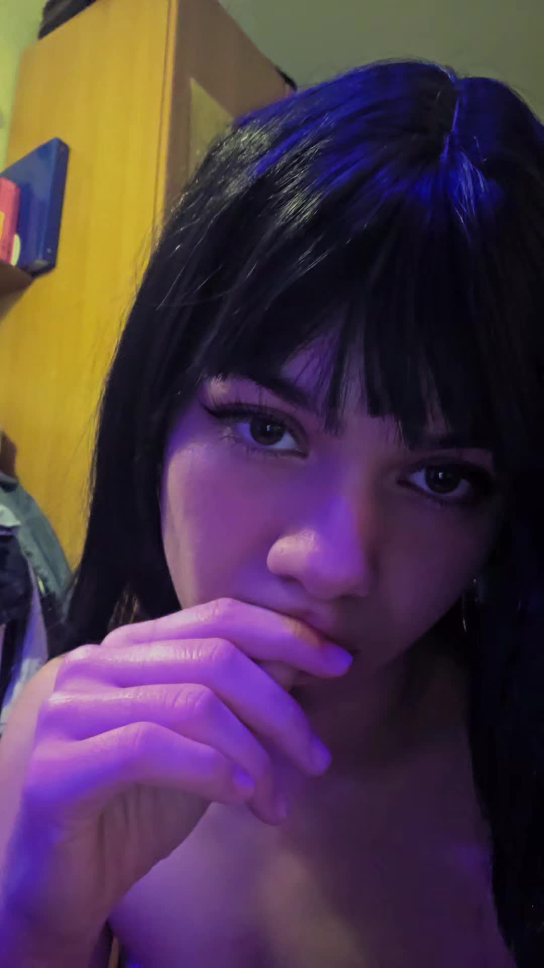 @Nessa_neko
