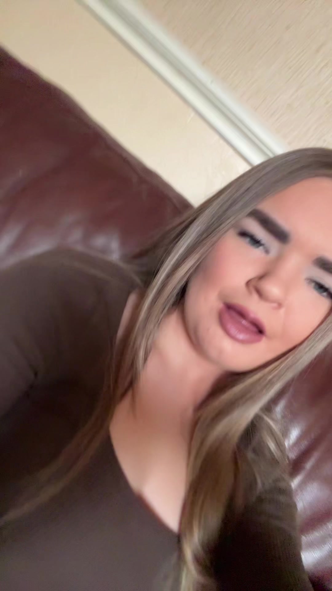 @Sienna