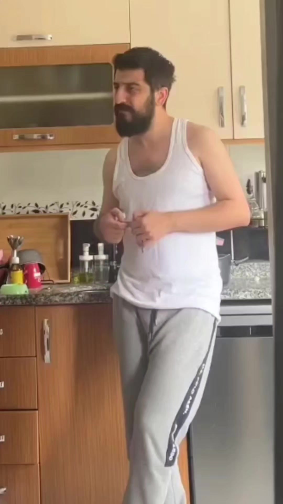 @Twitch Molasi