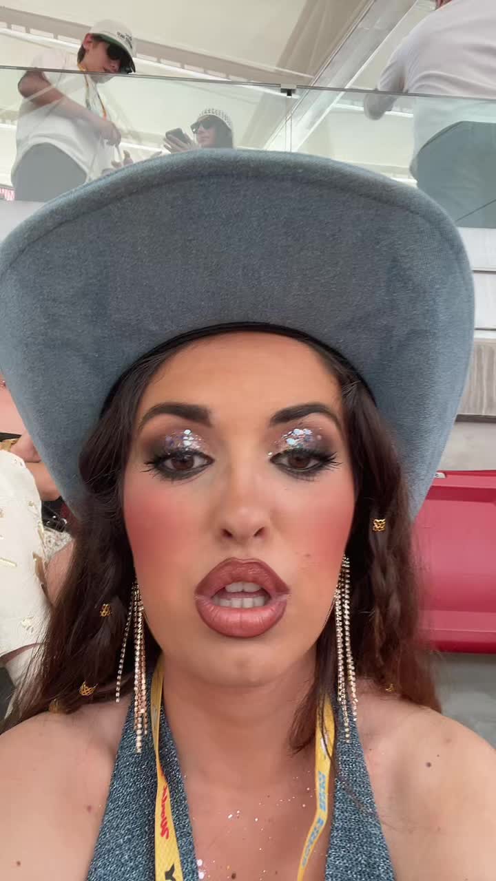 @Elvira