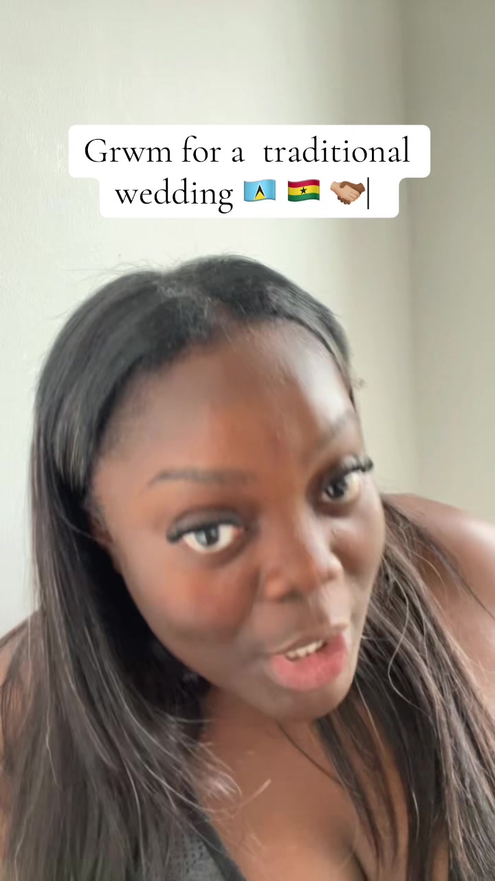 @Eleniaax