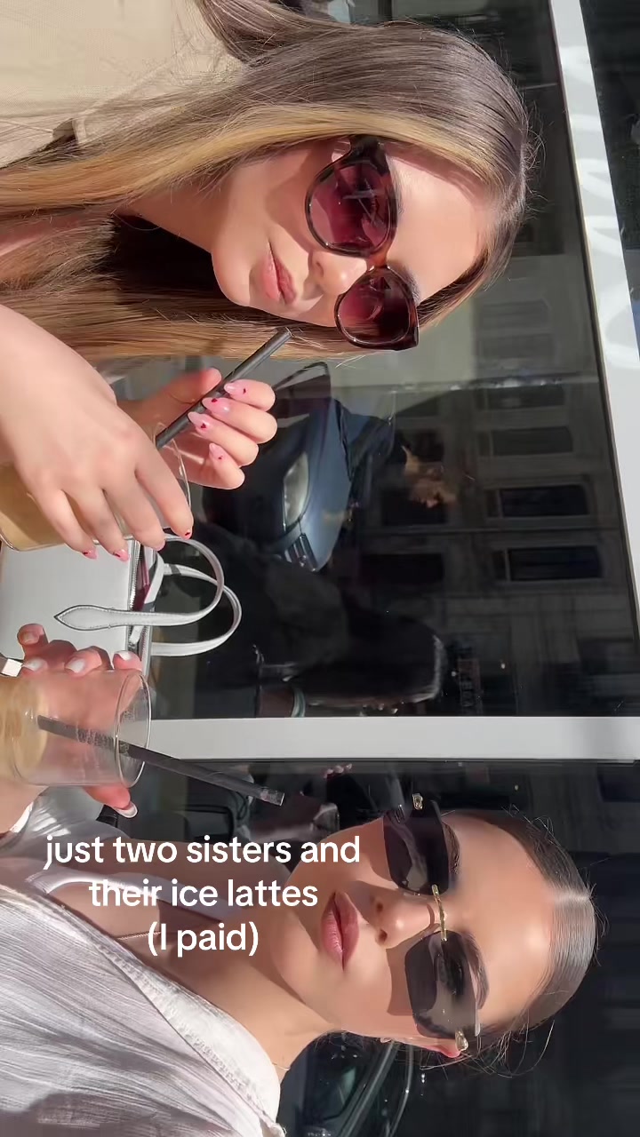 @Catiii