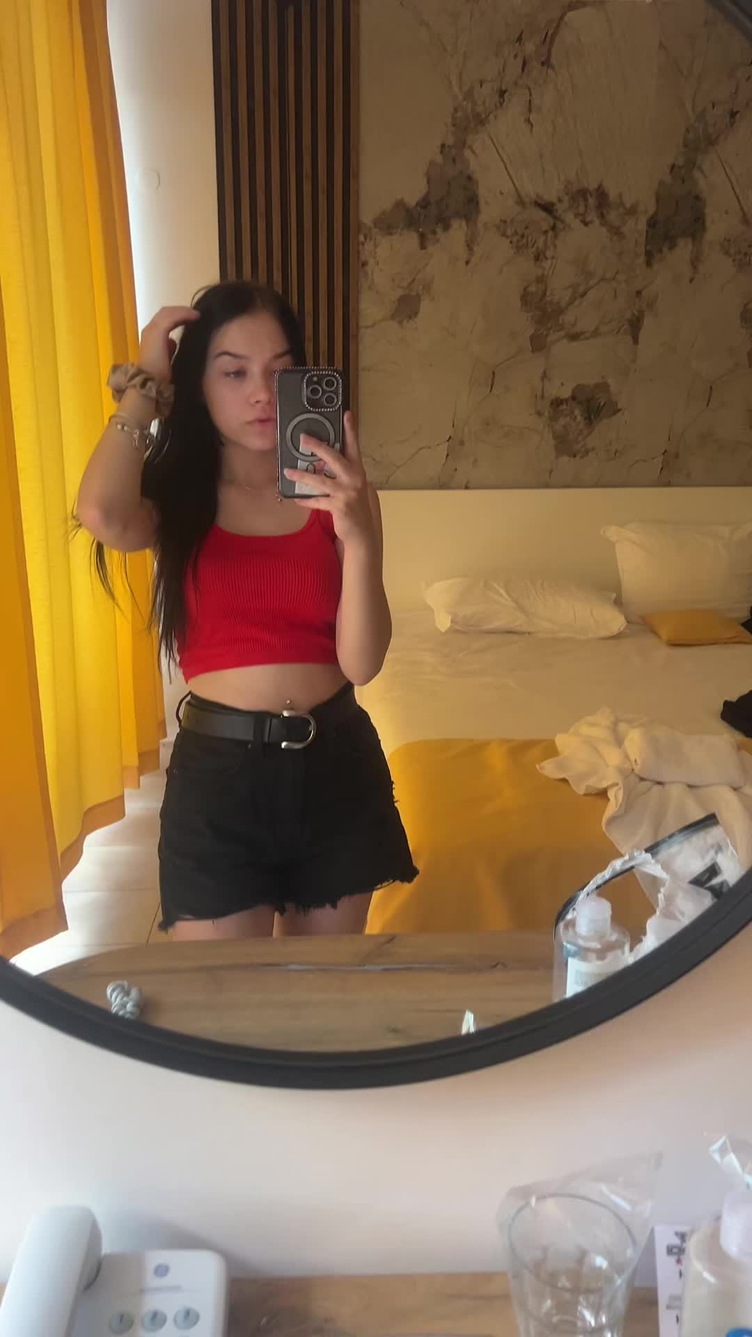 @Mimi5689