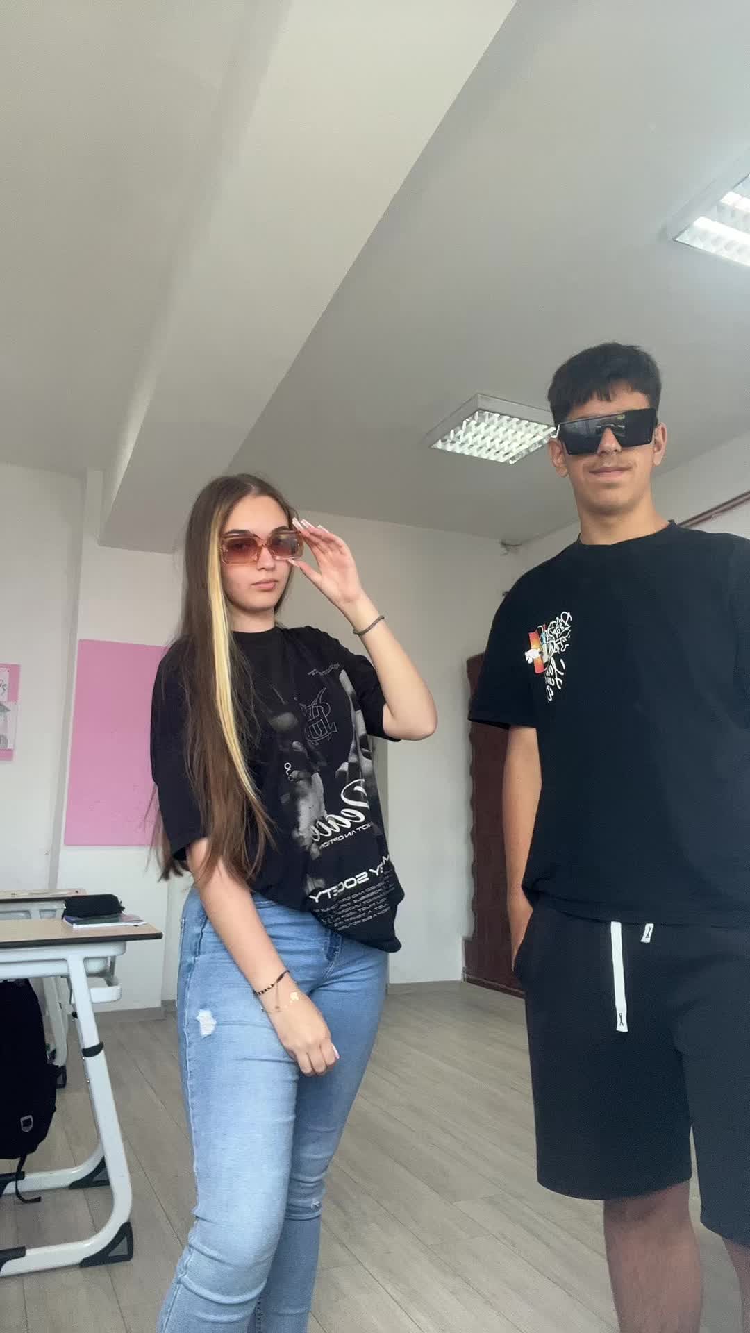 @Raluca💋
