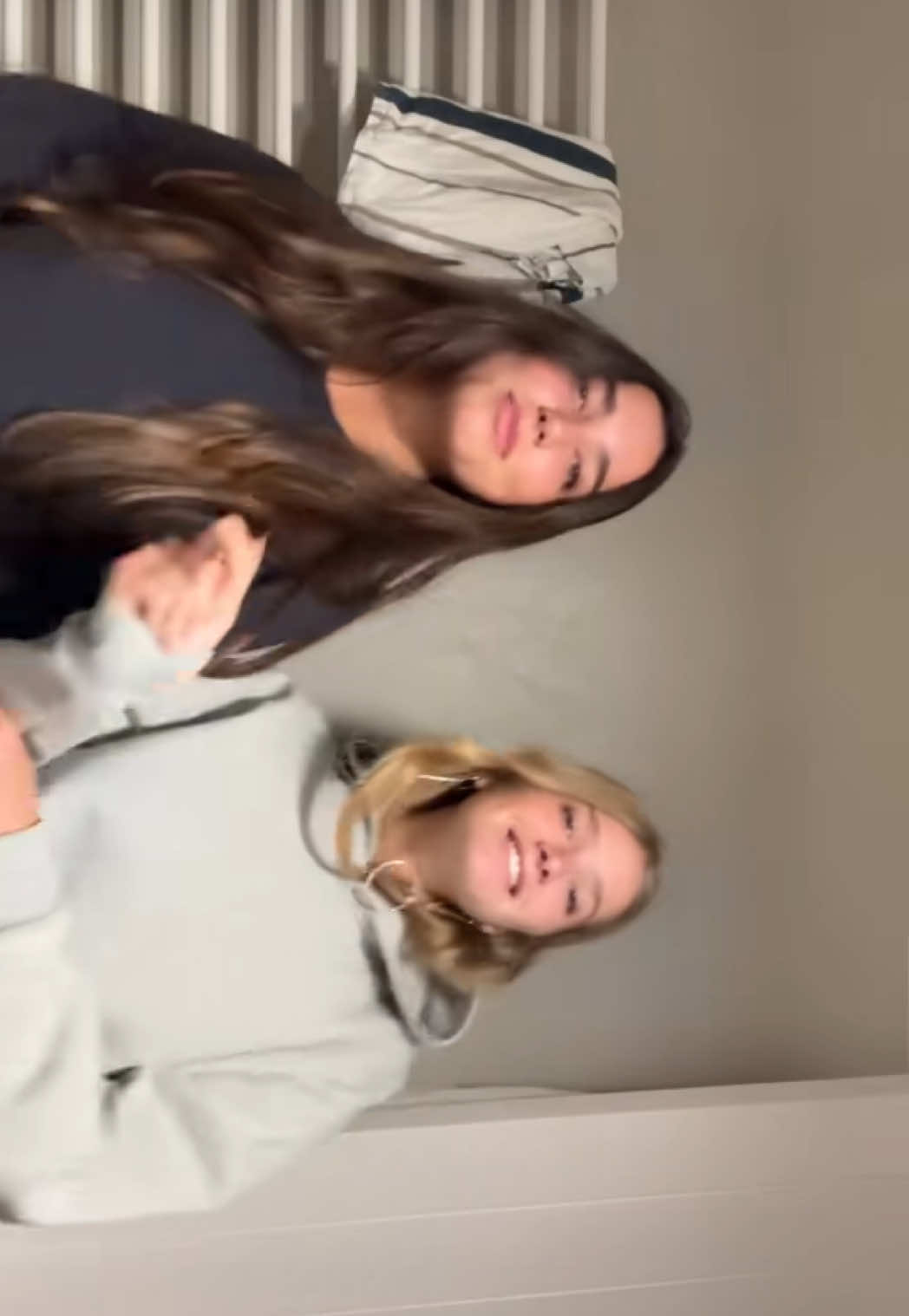 @juliaa